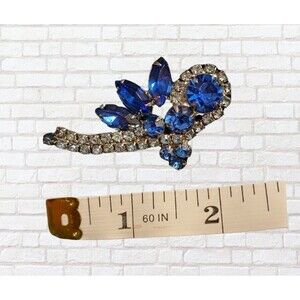 Vintage Dragonfly Silver Tone Blue Rhinestone Brooch.